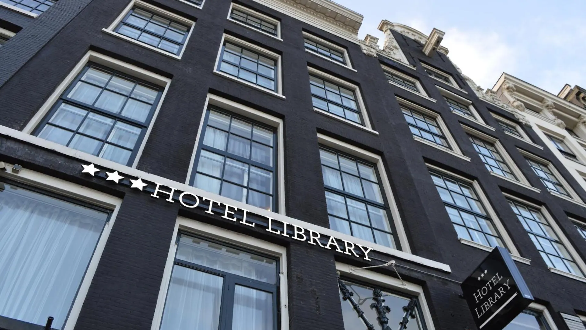 14 Zentrale Amsterdam Hotels nahe NEMO für Stadtentdecker