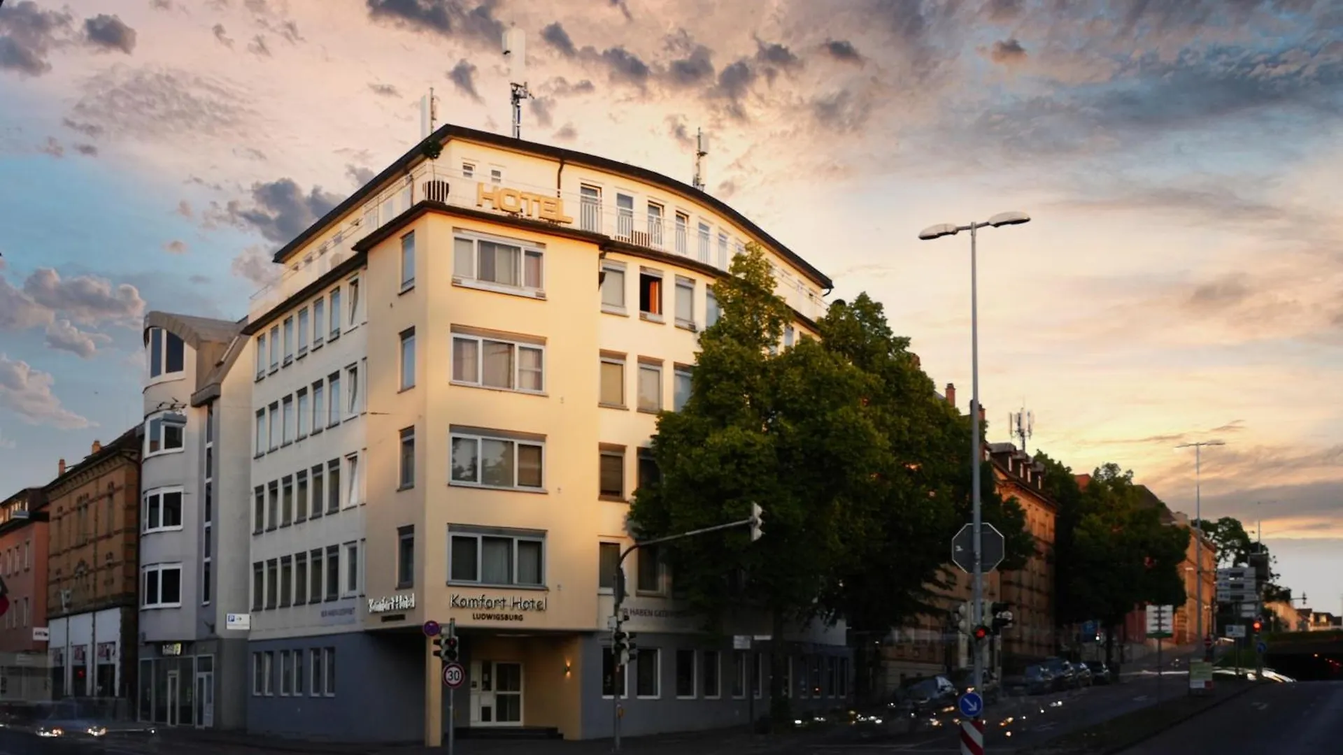 8 familienfreundliche Hotels nahe dem Porsche Museum Stuttgart