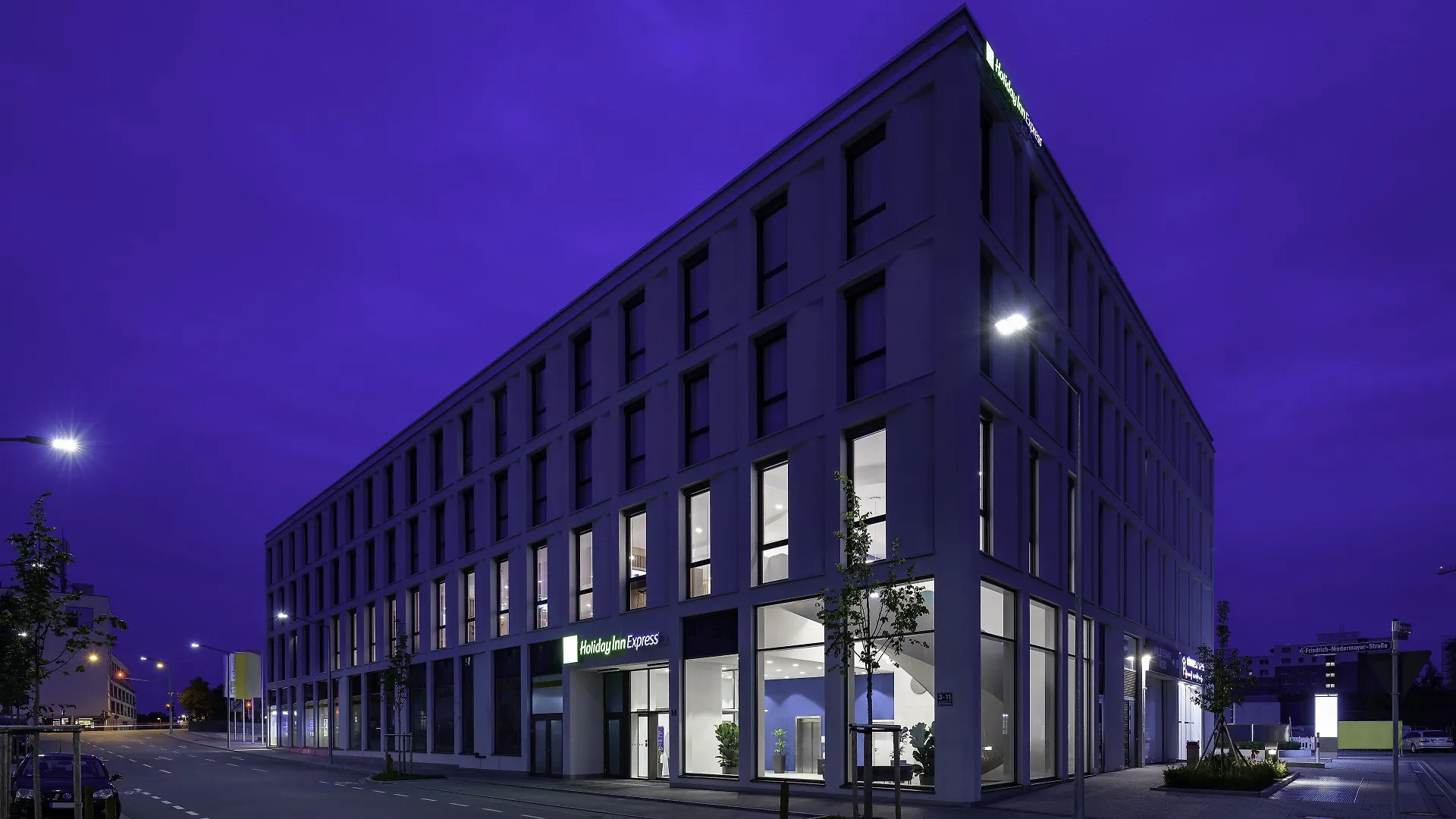 Nähe Bismarckplatz: 5 Zentrale Hotels in Regensburg verglichen