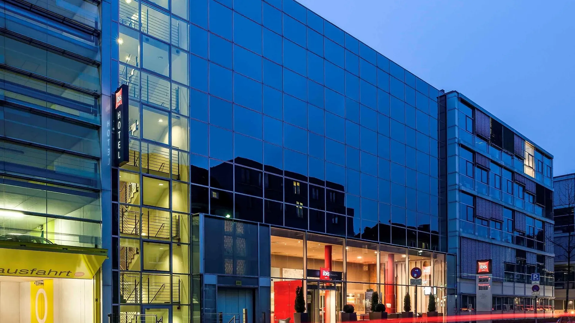 6 Budget-Hotels nahe der Überwasserkirche mit bestem Preis-Lage-Verhältnis